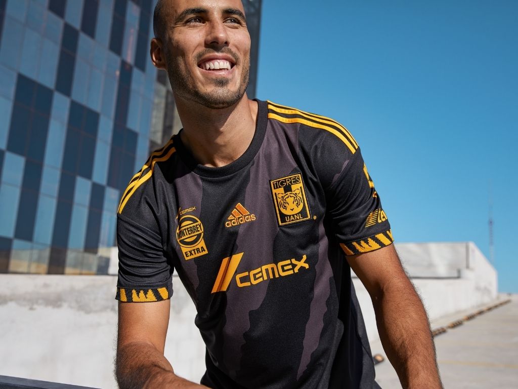 Playera Negra Camisa Negra Con Tigres Hombre Graphic Animal Tigre